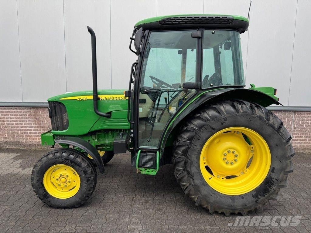 John Deere 5215 Sand- og saltspredere