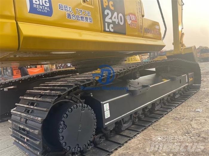 Komatsu PC 240 -8 Beltegraver