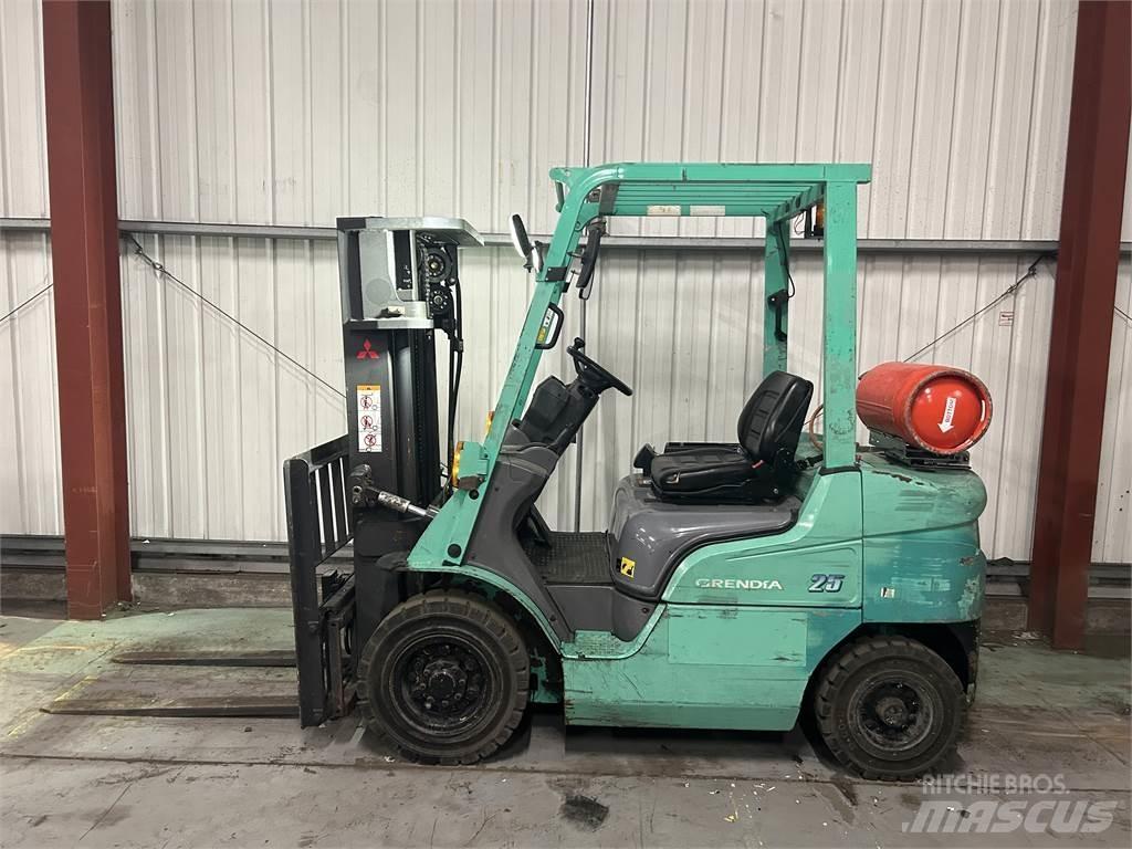 Mitsubishi FG25NT Propan trucker