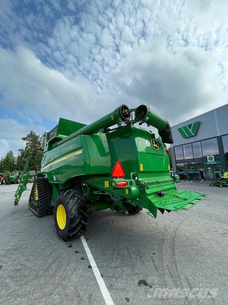 John Deere T670 i Skurtreskere
