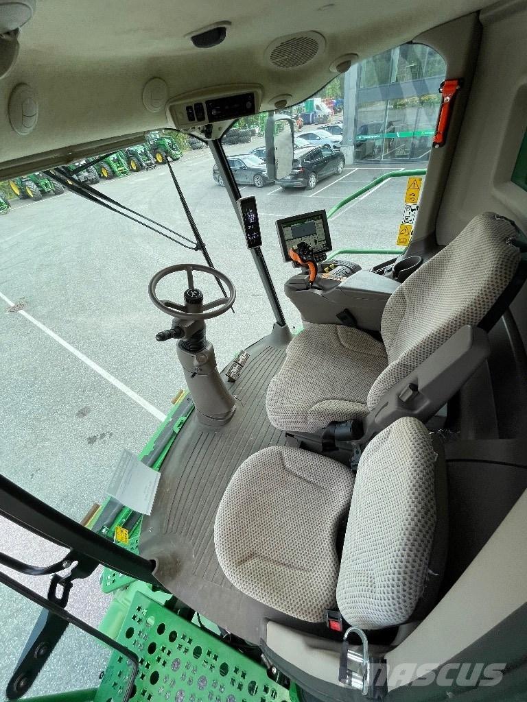 John Deere T670 i Skurtreskere