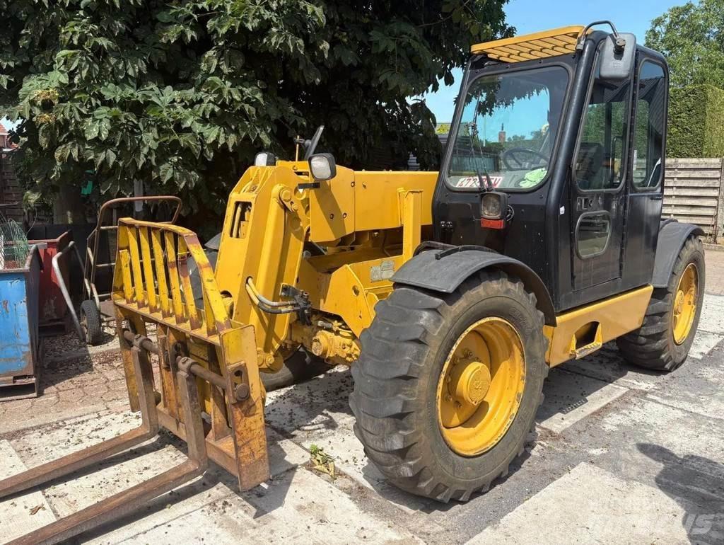 CAT TH62 Teleskoplastere for Landbruk