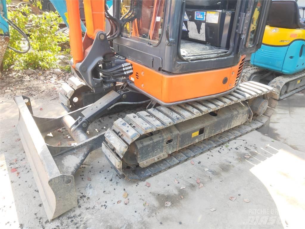 Hitachi ZX 30 U Minigravere <7t