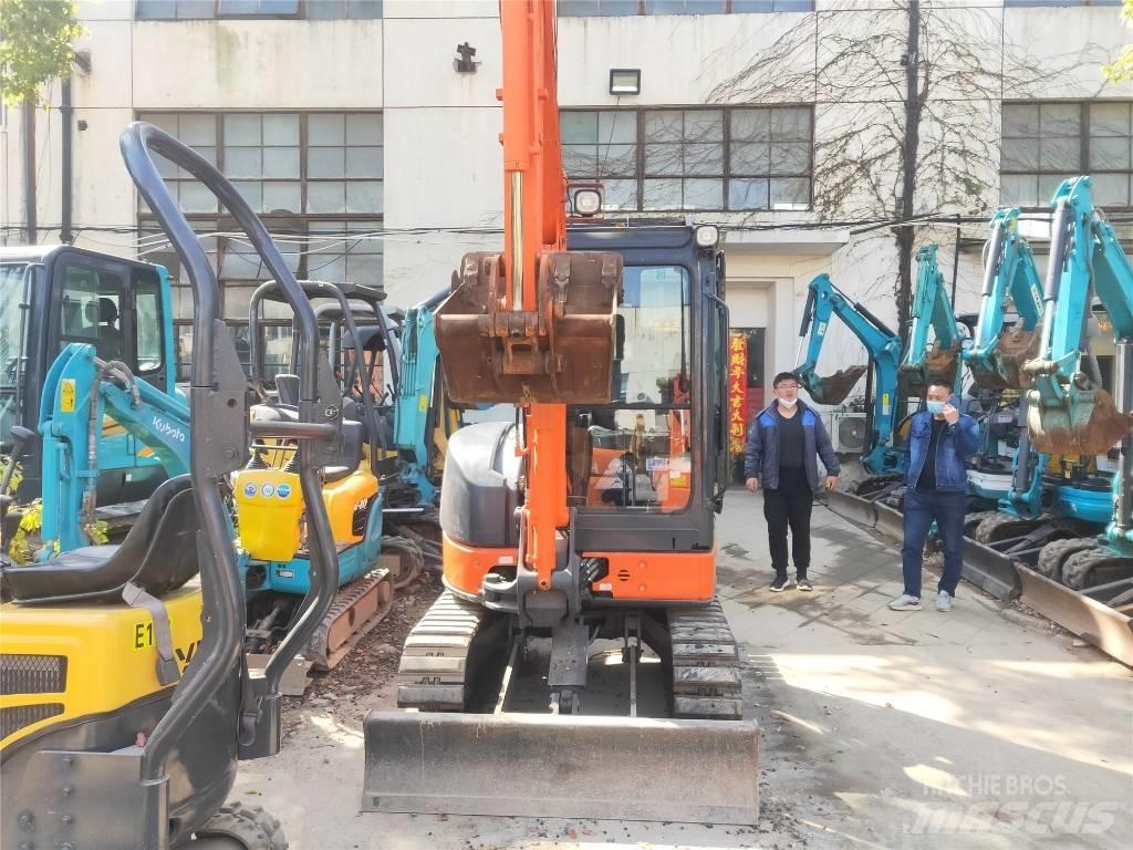 Hitachi ZX 30 U Minigravere <7t