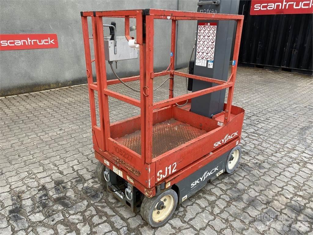 SkyJack SJ12 Personløftere
