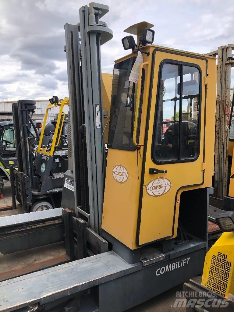 Combilift C 3000 Sidelaster