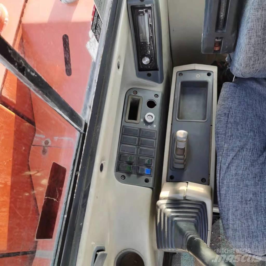 Doosan DH60-7 Beltegraver