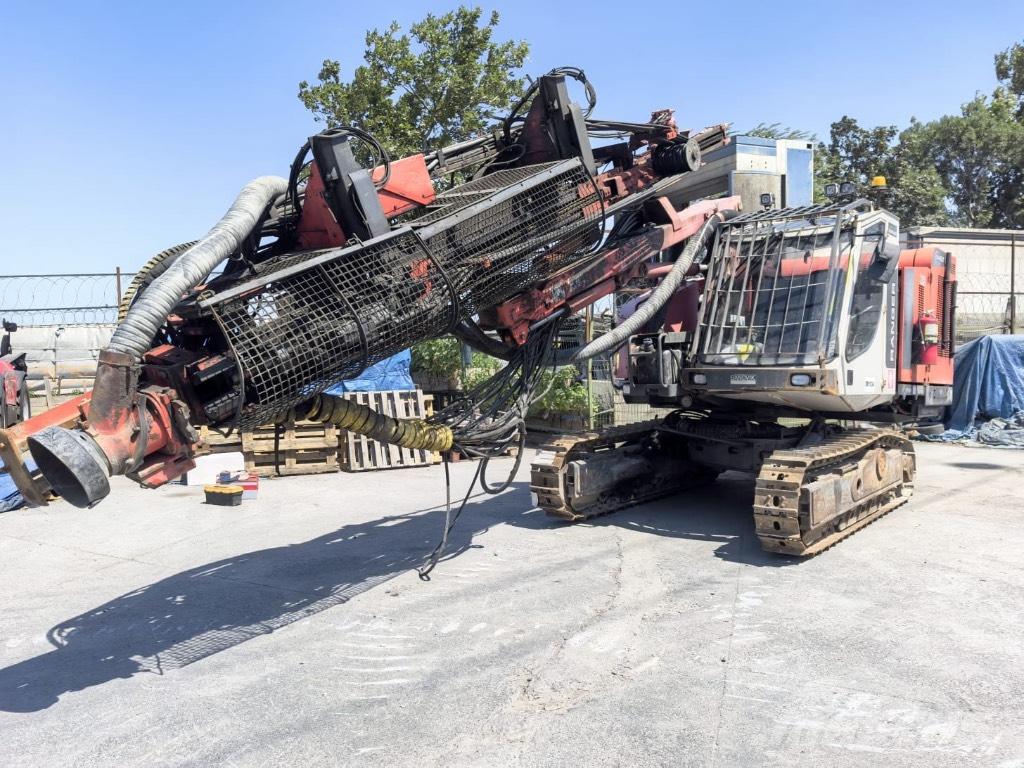 Sandvik DX 800 Borerigger