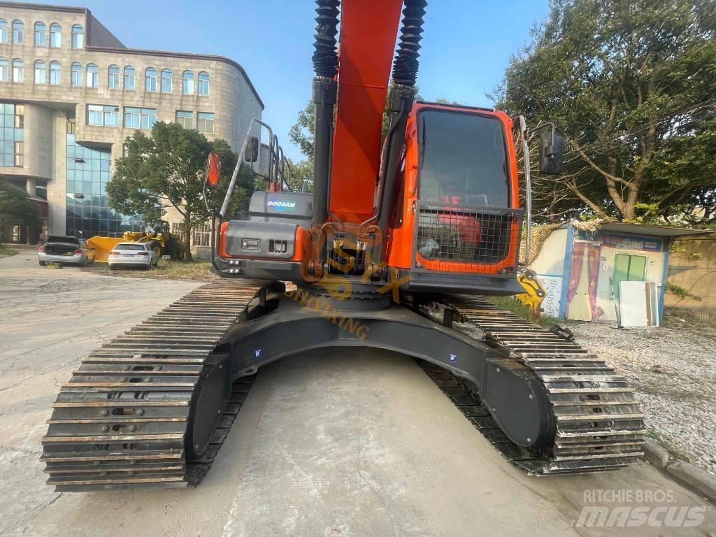 Doosan DX 300 Beltegraver