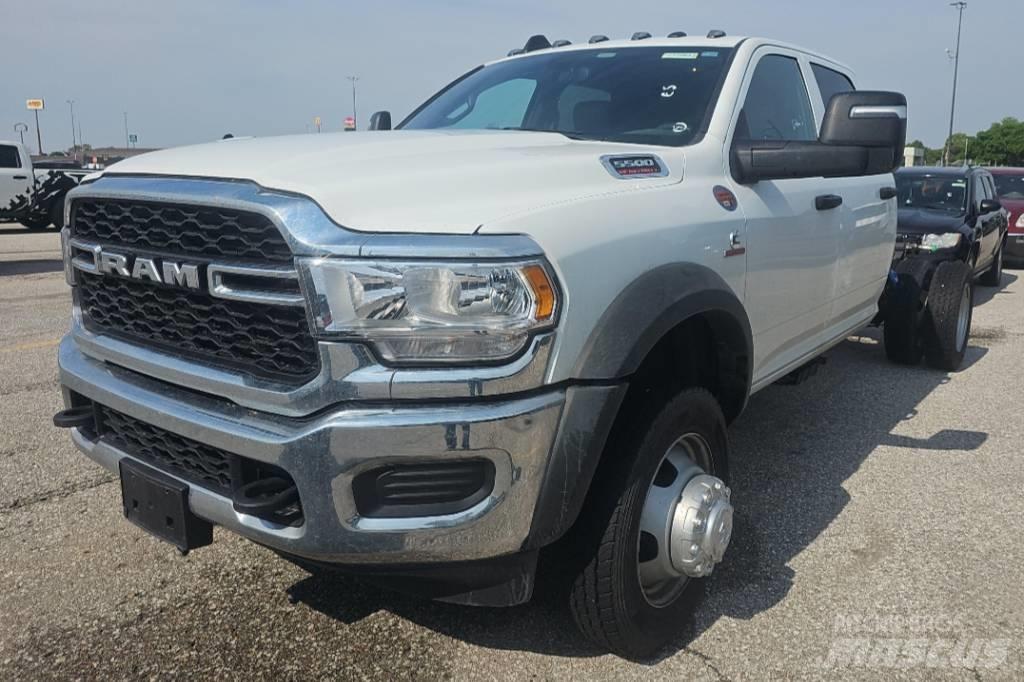 RAM 5500 TRADESMAN Chassis