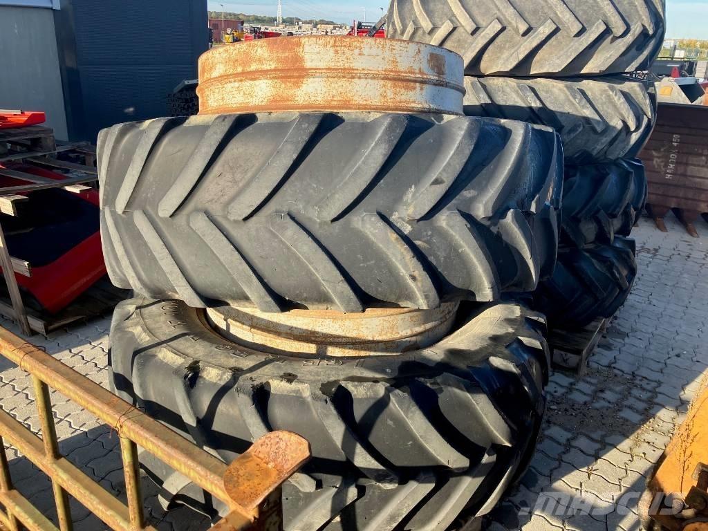 Michelin 540/65-38 Dekk, hjul og felger