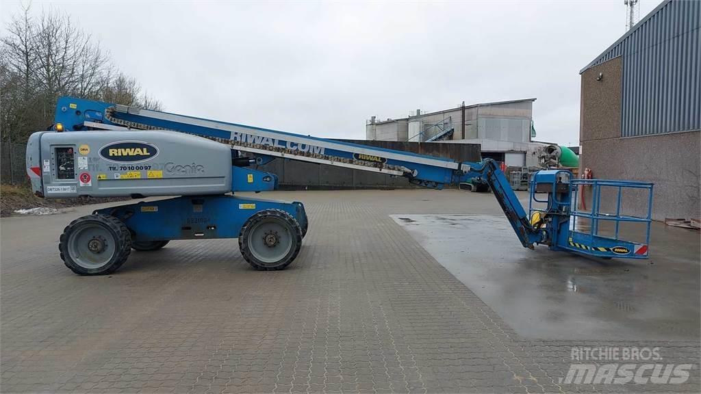 Genie S65 Teleskop bomlifter