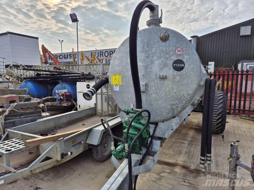 Major 1700A Slamtanker