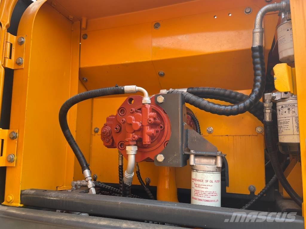 Hyundai 225LC-9S Beltegraver