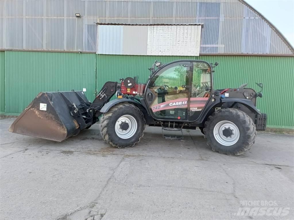CASE 742 Farmlift Teleskoplastere