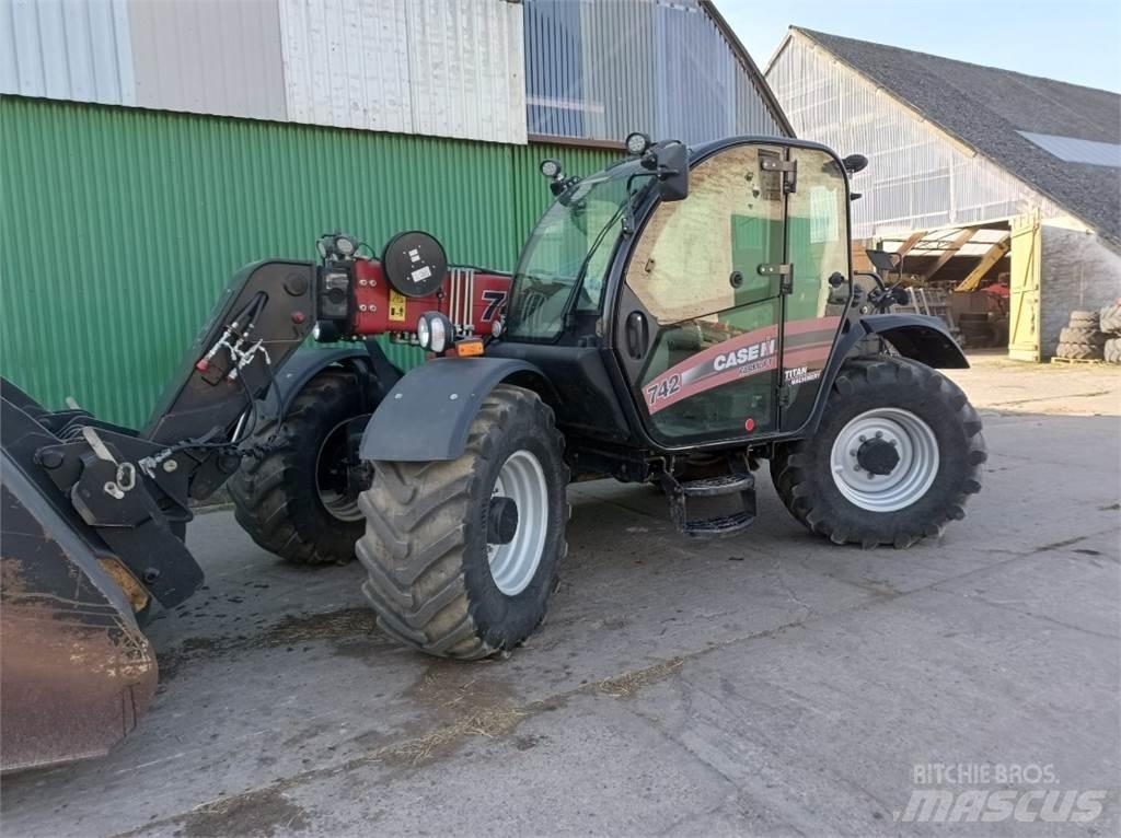 CASE 742 Farmlift Teleskoplastere