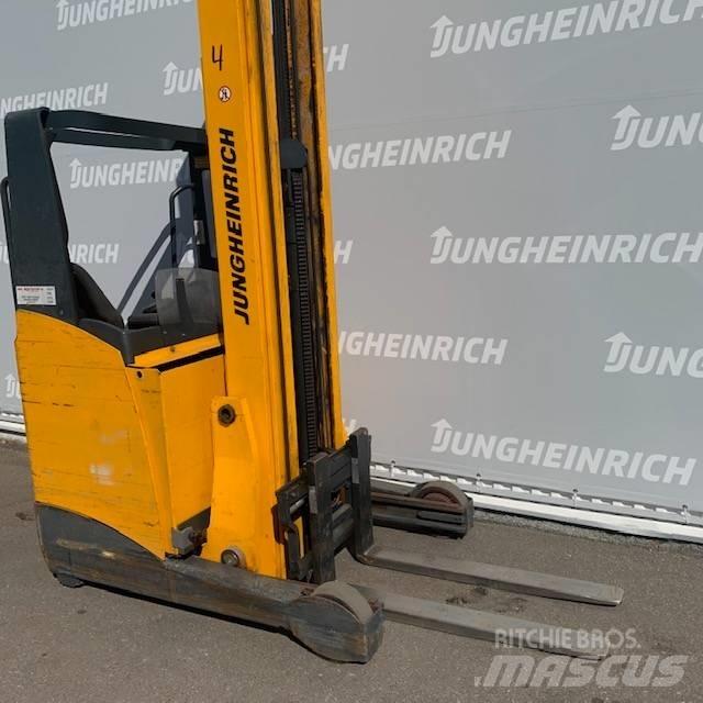 Jungheinrich ETV 216 Skyvemasttruck