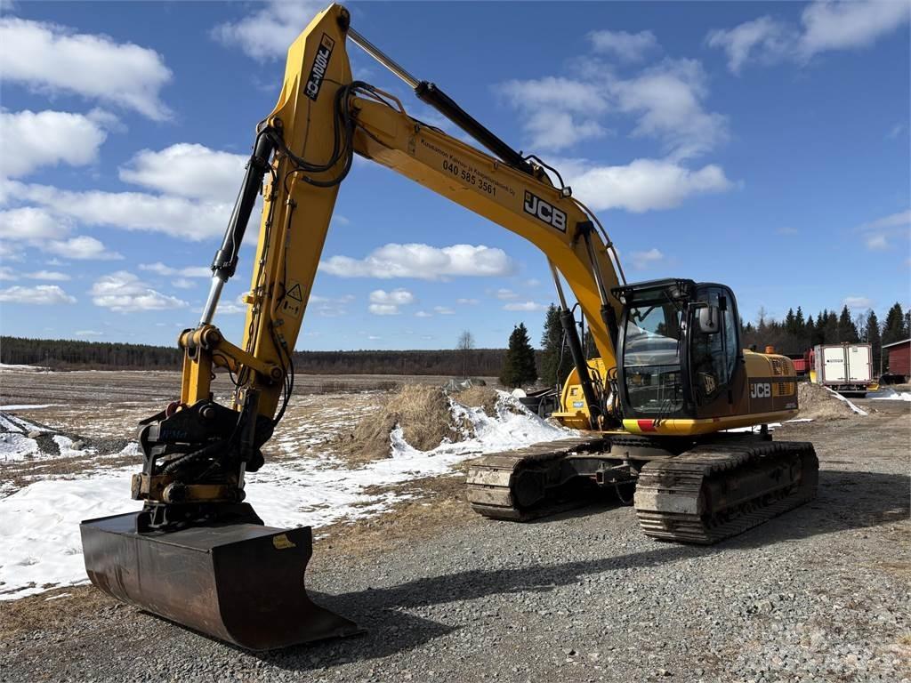 JCB JS210LC Beltegraver