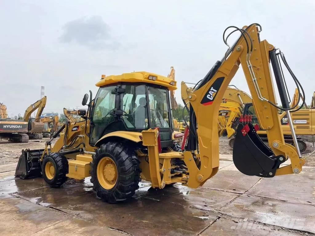 CAT 420 F Traktorgravere