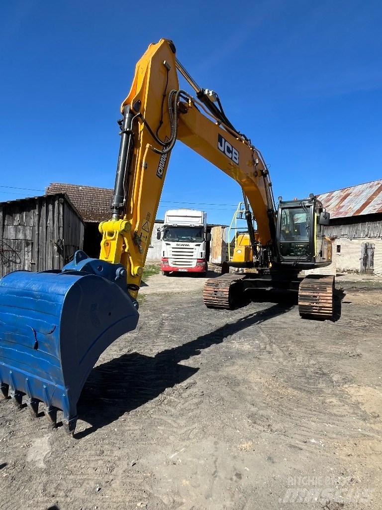JCB JS 220 LC Beltegraver