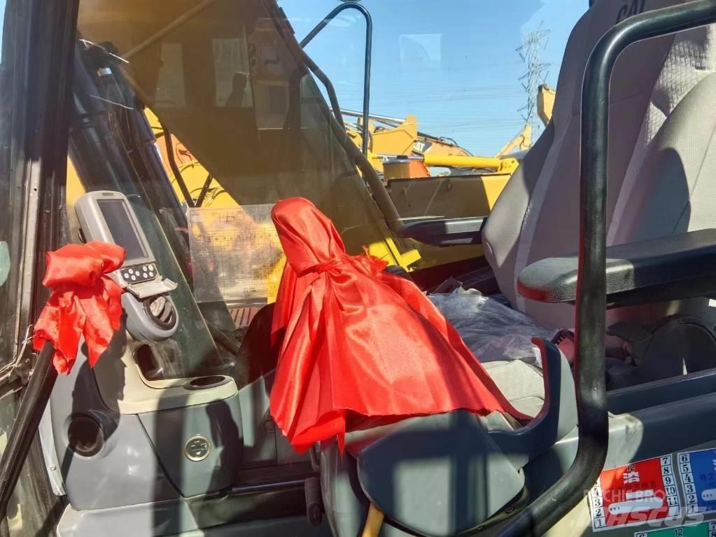 CAT 313D2GC Beltegraver