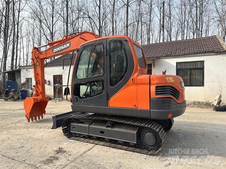 Doosan DX75 Minigravere <7t