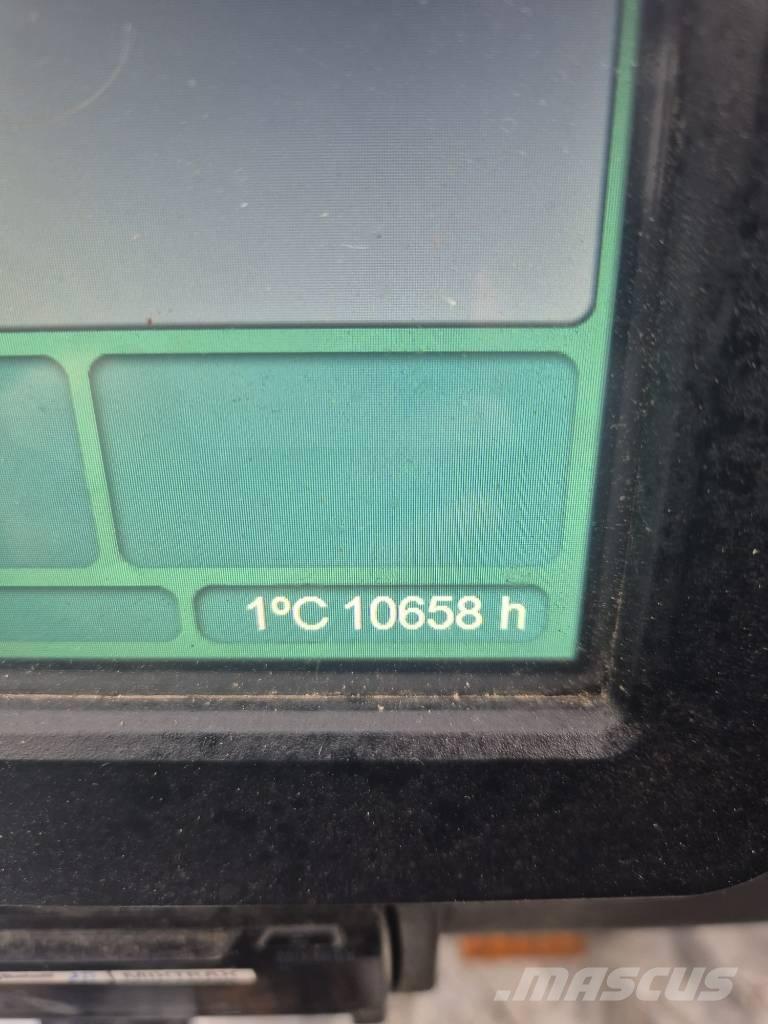 John Deere 1210 G Lassbærere