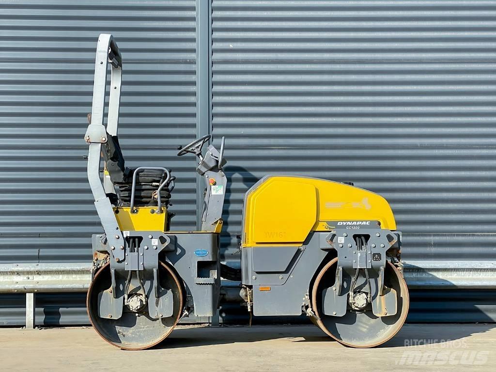 Dynapac CC 1300 Tandem Valser