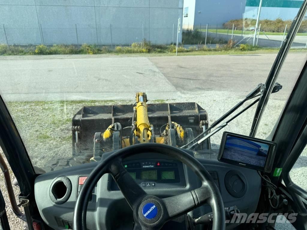 Komatsu WA 100M-7 Hjullastere