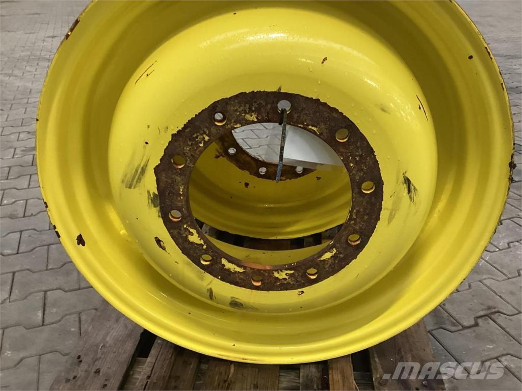 John Deere 15x30 Dekk, hjul og felger