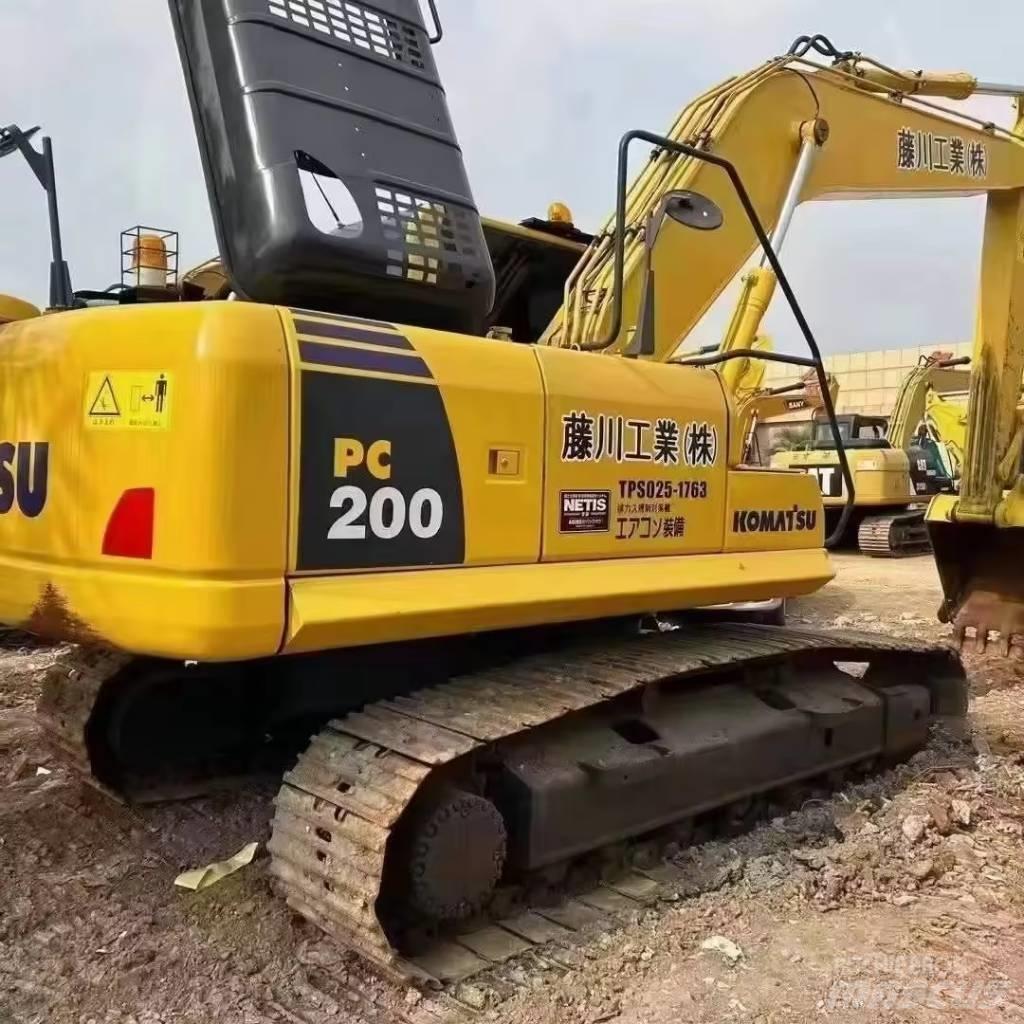 Komatsu PC 200 Beltegraver