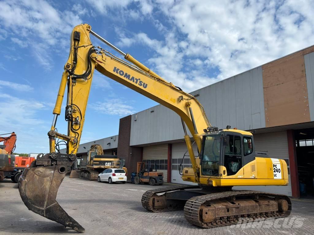 Komatsu PC 240 LC-7 Beltegraver