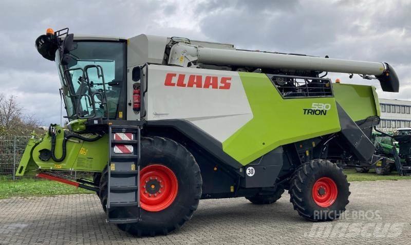 CLAAS TRION 530 Skurtreskere