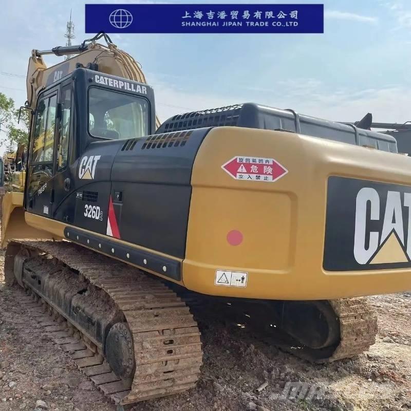 CAT 326 D Beltegraver