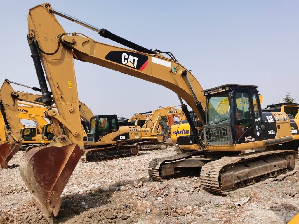 CAT 323 D L Beltegraver