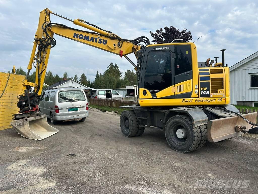 Komatsu PW 148-11 Hjulgravere
