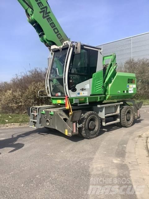 Sennebogen 818 E Gravemaskiner for avfallshåndtering
