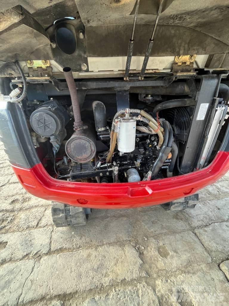 Takeuchi TB228 Minigravere <7t