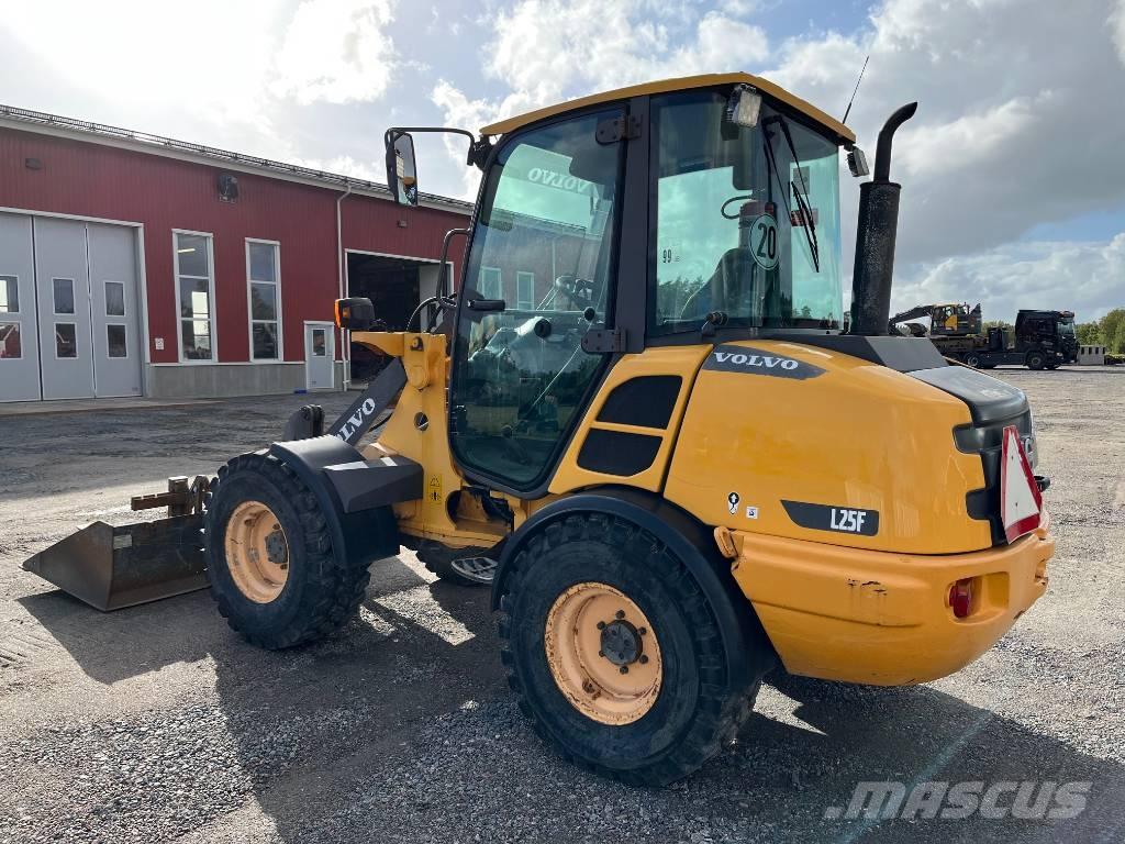 Volvo L 25 F Hjullastere