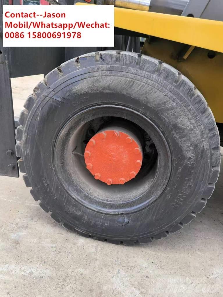 Komatsu FD 70-7 Diesel Trucker