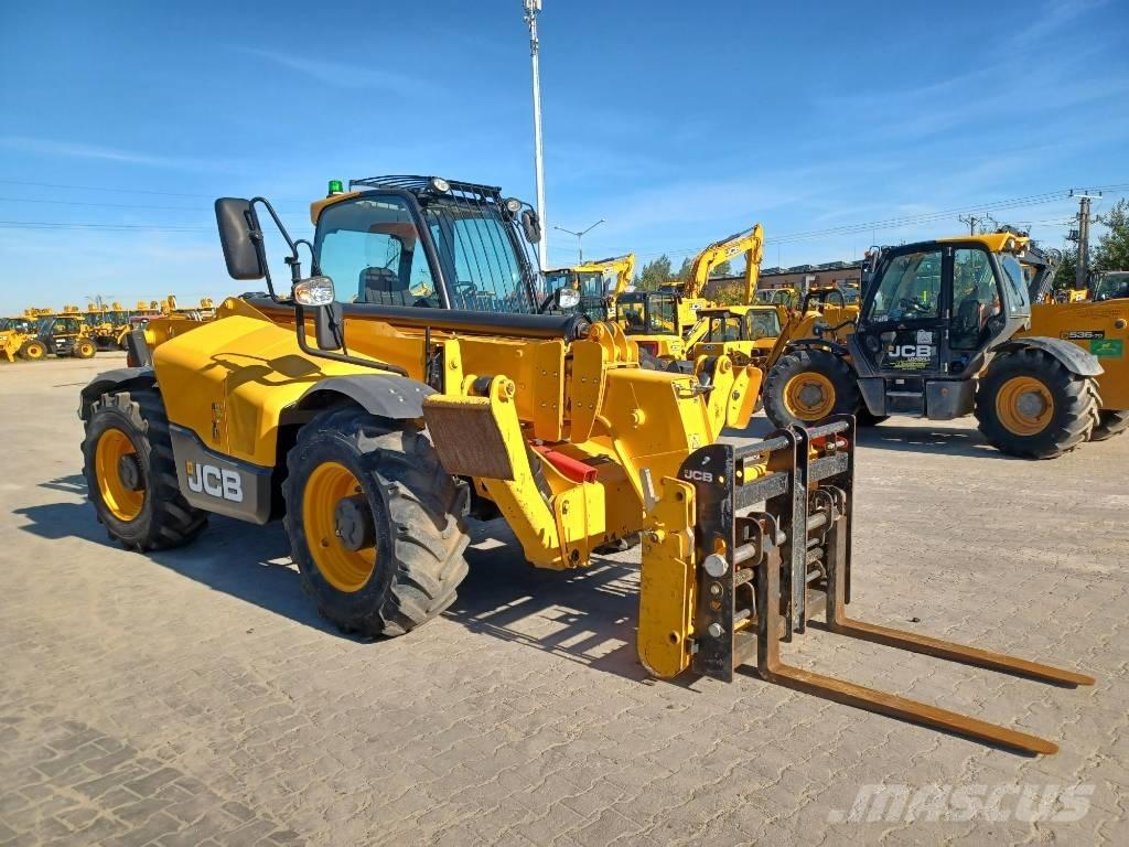 JCB 535-125 Teleskoplastere