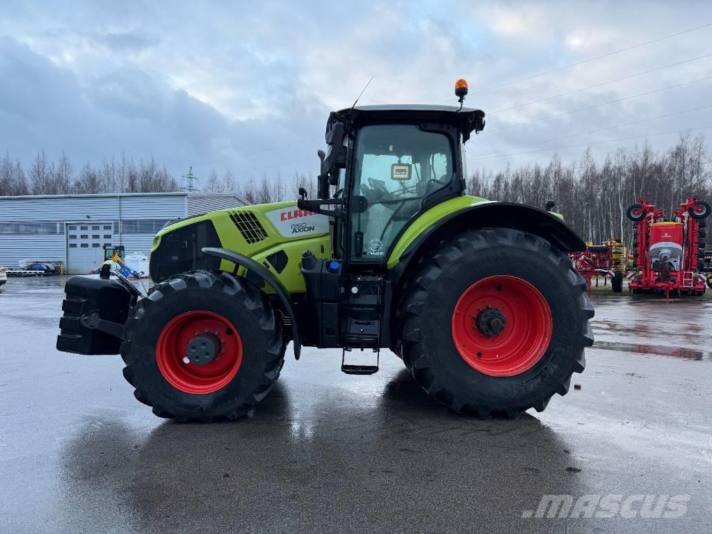 CLAAS Axion 850 Traktorer