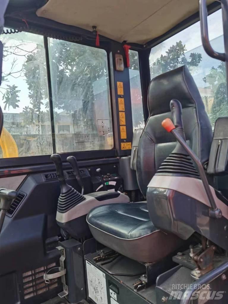 Komatsu PC 56 Minigravere <7t