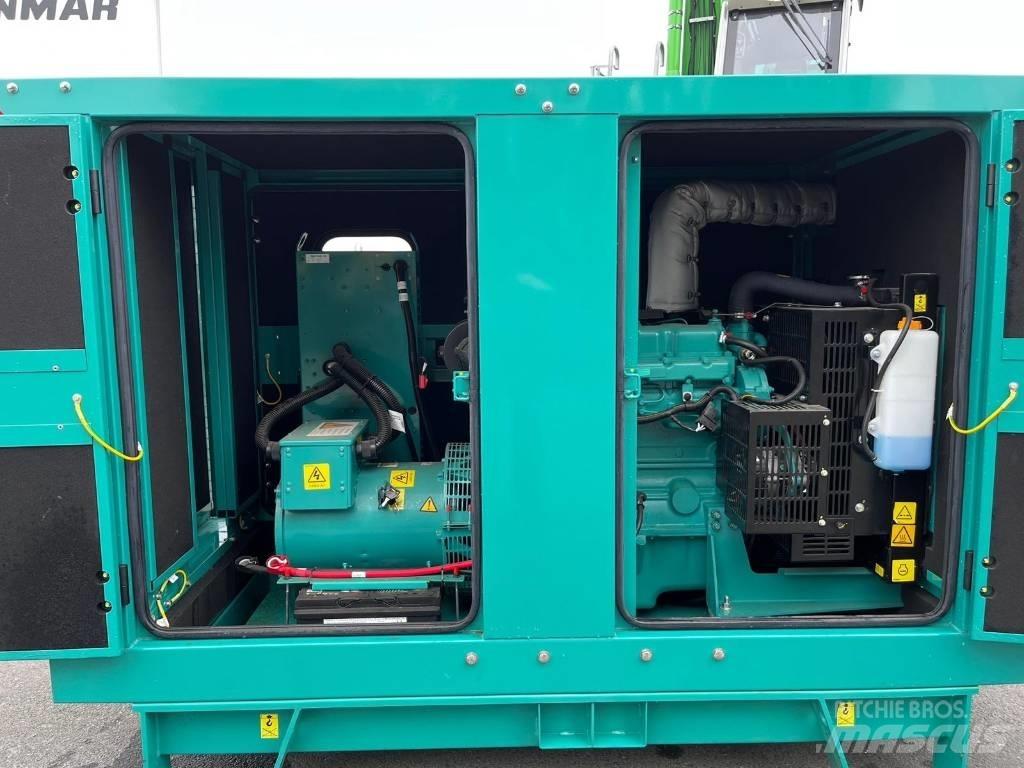 Cummins C33D5 (QES30) Diesel Generatorer