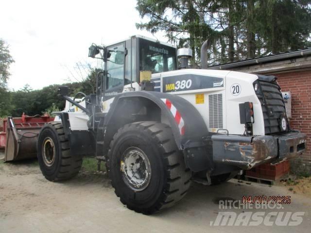 Komatsu WA 380 Hjullastere