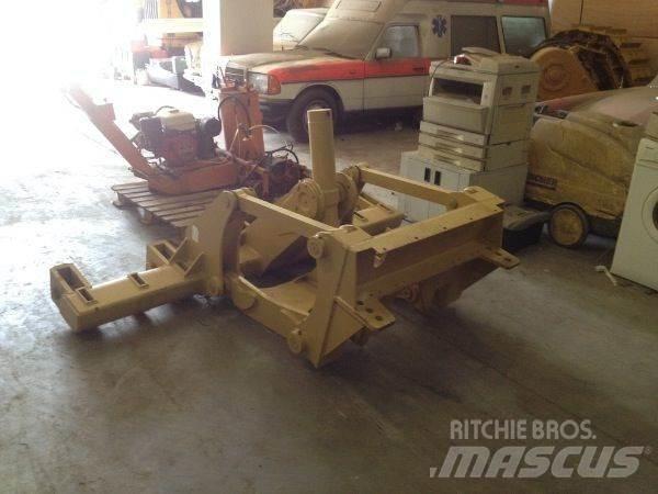 CAT 140H/160H Ripper Anlegg - Annet