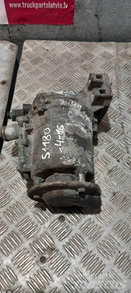 Scania P 360.   1856777 Motorer