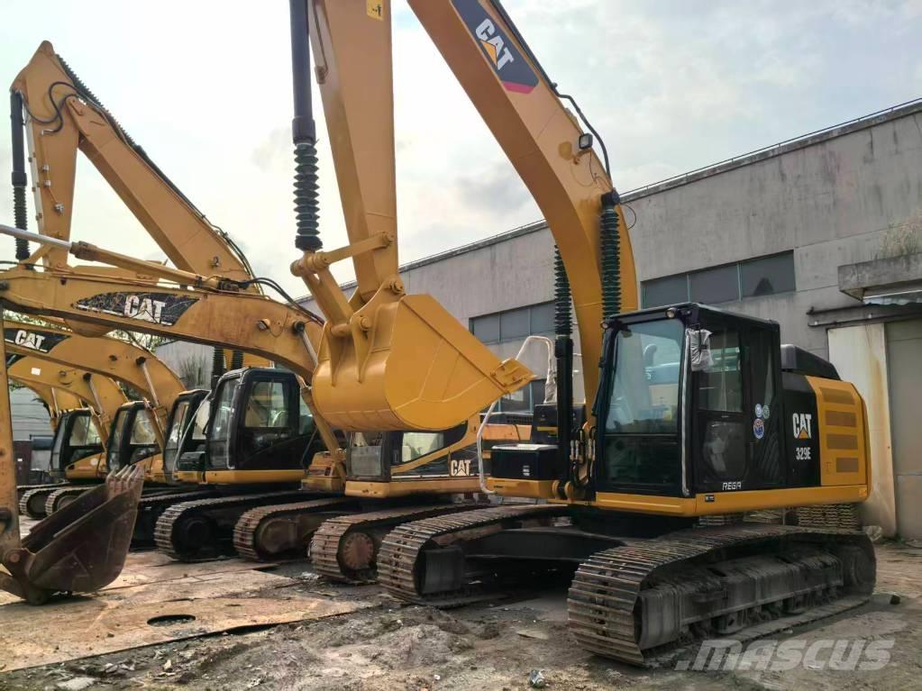 CAT 329 E Beltegraver
