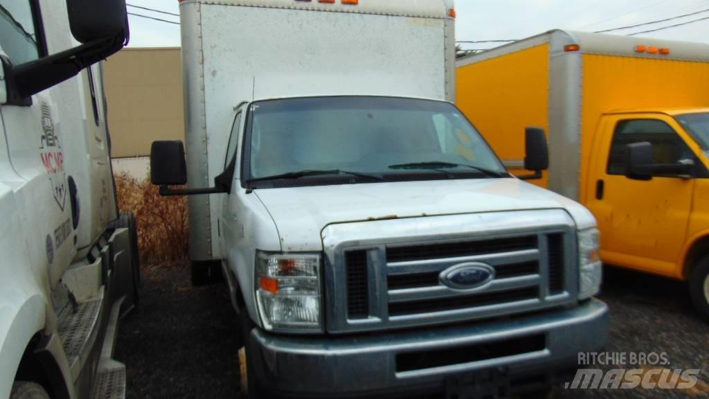 Ford E 450 Kommunalt / generelt kjøretøy