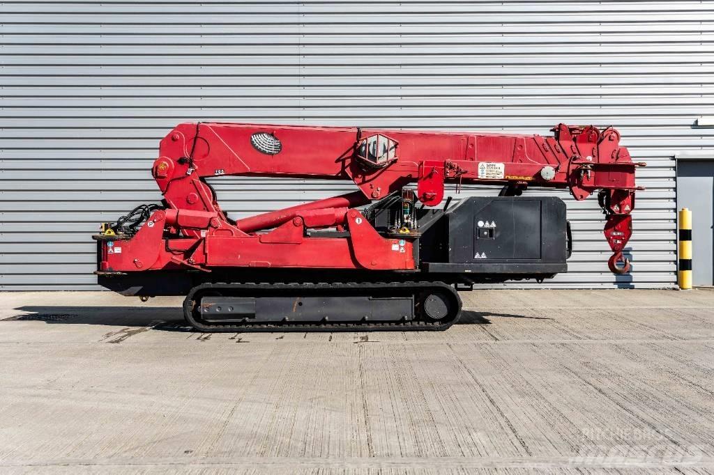 Unic URW-706 Minikraner